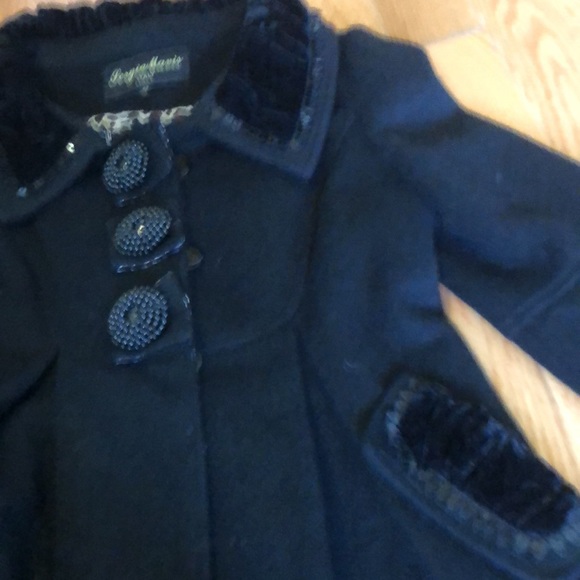 Wool -Woman jacket -only wear one!! Beautiful 😍 - Picture 3 of 7